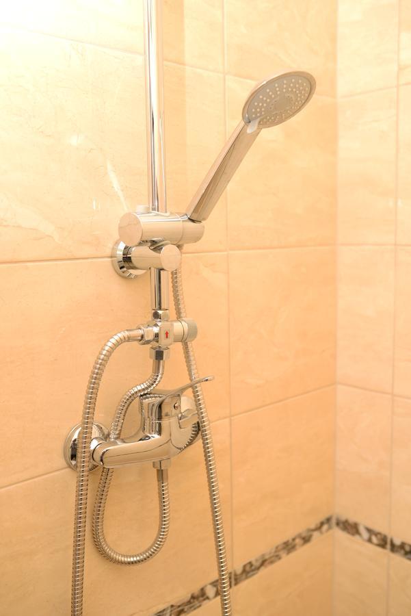 Free People Hostel Λβιβ Εξωτερικό φωτογραφία